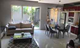 Graha Natura, Rumah Cantik Terawat, Semi Furnished