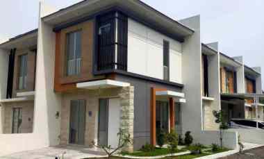 Greenland Residence, Row.3 Mobil 9 meter, HOOK