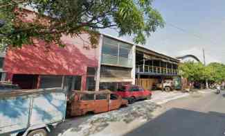 Gudang Kantor Raya Kedung Asem hanya 50 meter ke MERR