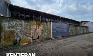 Gudang Kenjeran Strategis Siap Huni Container Masuk