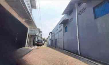 Gudang Lebak Kenjeran Bebas Banjir Akses Truk Engkel