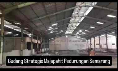 Gudang Strategis Majapahit Semarang