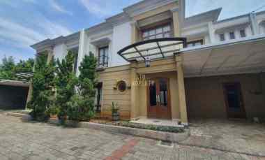 Hanya 1 Unit Rumah Mewah Siap Huni di Jakarta Selatan