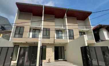 Hot Listing Rumah Baru Minimalis di Semampir Tengah