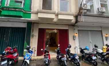 Komersial Dijual di Jalan Soekarno Hatta