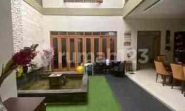 Hunian Mewah 2 Lantai di Batununggal Bandung