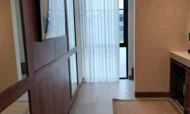 Hunian Mewah dan Megah di Dian Istana Surabaya Barat