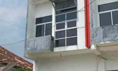 Komersial Dijual di Dwikora