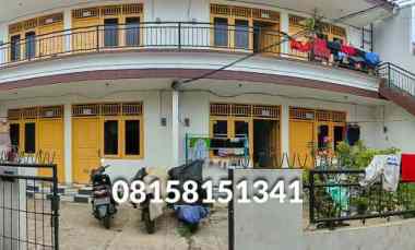 Kost Dijual di Jalan Bunga III RT. 02 RW. 03 , Meruya Selatan Kembangan Jakarta Barat Belakang SD SMP Al Azhar