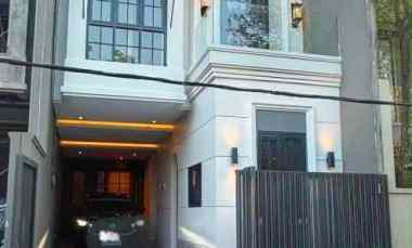 Jual New American House Manyar Indah, Surabaya Modern