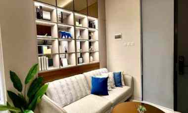 Jual Rumah 2 Lantai Tengah Kota