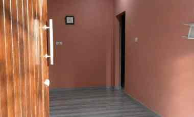 Jual Rumah 2 Unit Jadi 1 Cluster di The Royal Park