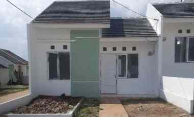 Rumah Dijual di Jl hegarmanah
