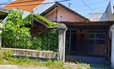 Jual Rumah Butuh di Renov