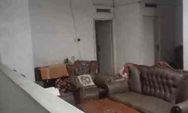 jual rumah cantik jalan besar