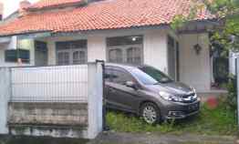 Rumah Sederhana di Angsana Raya, Pejaten Timur, JakSel