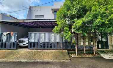 Jual Rumah Hook 10 Kamar di Green Garden Rorotan