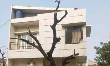 Jual Rumah Hook Taman Porsi Gaga Cipondoh