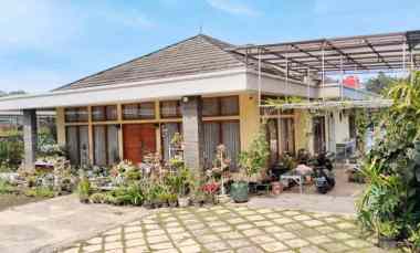 Jual Rumah Luas View Lembah di Ciumbuleuit Bandung