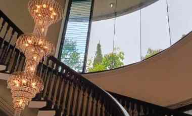 jual rumah mewah di jl puri indah raya kembangan