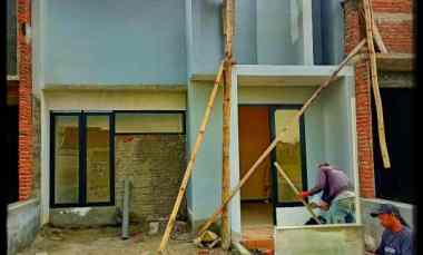 Rumah Dijual di Jl raya moh hatta