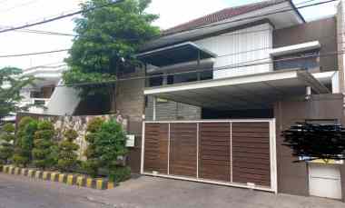 Jual Rumah Nyaman di DHI Barat, Surabaya Timur