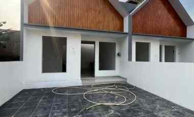 Jual Rumah RoofTop di Cipedak Jagakarsa