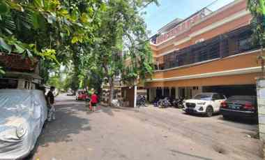 Kos Aktif,cempaka Putih,61 Room,ac,omset Tinggi