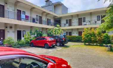 Kost 22 Kamar Tidur Shm di dekat Kampus Ugm, Tanah Luas