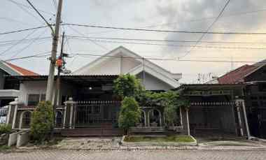 Manyar Tirtoyoso Siap Huni Row 3 Mobil, tidak Banjir