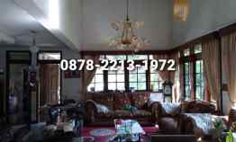 Rumah Dijual di DIJUAL CEPAT RUMAH DI KOMPLEK KOPO PERMAI DEKAT KE TOL KOPO.