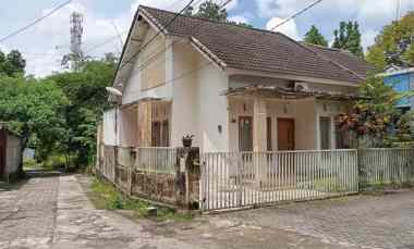 Murah Rumah Hook di Gito Gati Belakang Masjid Suciati