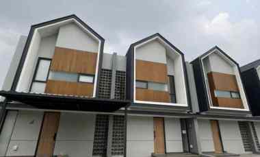 New House di Tki 2 Bandung