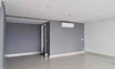 Office Space di Sky Soho, Superblock Ciputra, Strategis