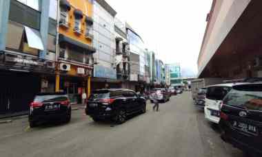 Pabrik 3 Lantai di Tangerang Selatan