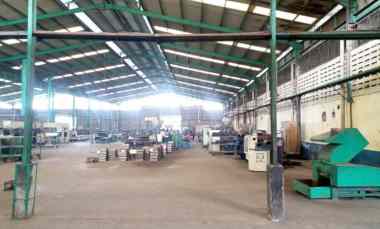 Pabrik Sepatu Baru di Kotamadya Tangerang