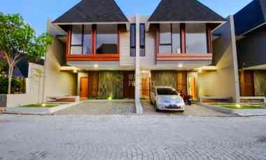 Perumahan 2 Lantai Megah dan Mewah di Maguwoharjo