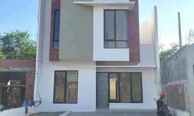 Rumah Dijual di jalan lintas timur lumajang