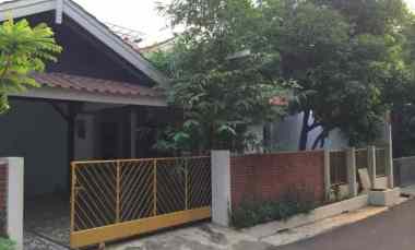 Ragunan HOT AREA Rumah Luas Cocok Hunian atau Kost