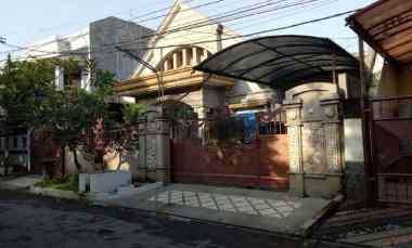 RAYA Manyar Tirtoyoso STRATEGIS, Raya Jalan Utama