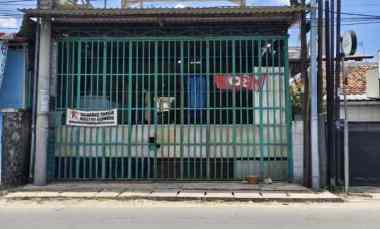 Ruang Usaha Strategis di jl. KH. Agus Salim Bekasi Timur