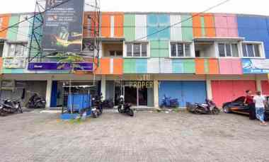 Ruko 2 Lantai di jl Paris, Lokasi Ramai dan Siap Pakai