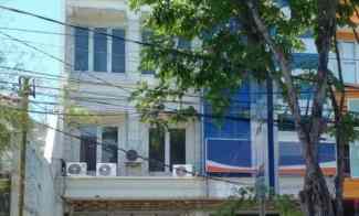 Ruko 3 Lantai Raya Tenggilis Cocok untuk Kantor, Usaha