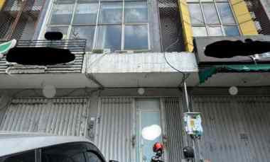 Ruko Dharmahusada, Strategis 3 Lantai