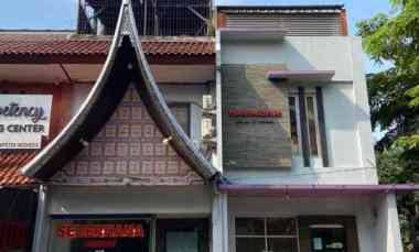 Ruko di Jalan Raya Jambore