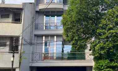 Ruko Genteng Besar Strategis Siap Pakai