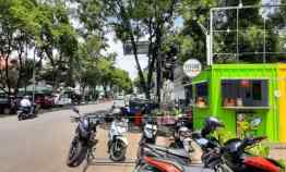 Cafe 2 Lantai 521 M Dijual Murah di jl Riau Kota Bandung dekat Gd Sate