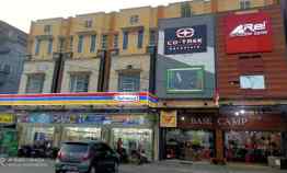 Dijual Ruko 5 Pintu 3 Tingkat Beserta Sisa Tanah di Belakang Ruko