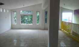 Dijual Ruko 3lt Tepi Jalan dekat Alun2 Pasuruan Kota