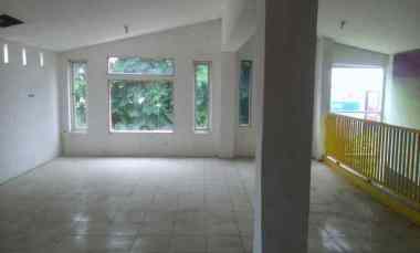 Dijual Ruko 3lt Tepi Jalan dekat Alun2 Pasuruan Kota